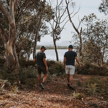 Hotel Numie - Freycinet Peninsula - Glamping - Heated - Waterfront Coles Bay Zewnętrze zdjęcie