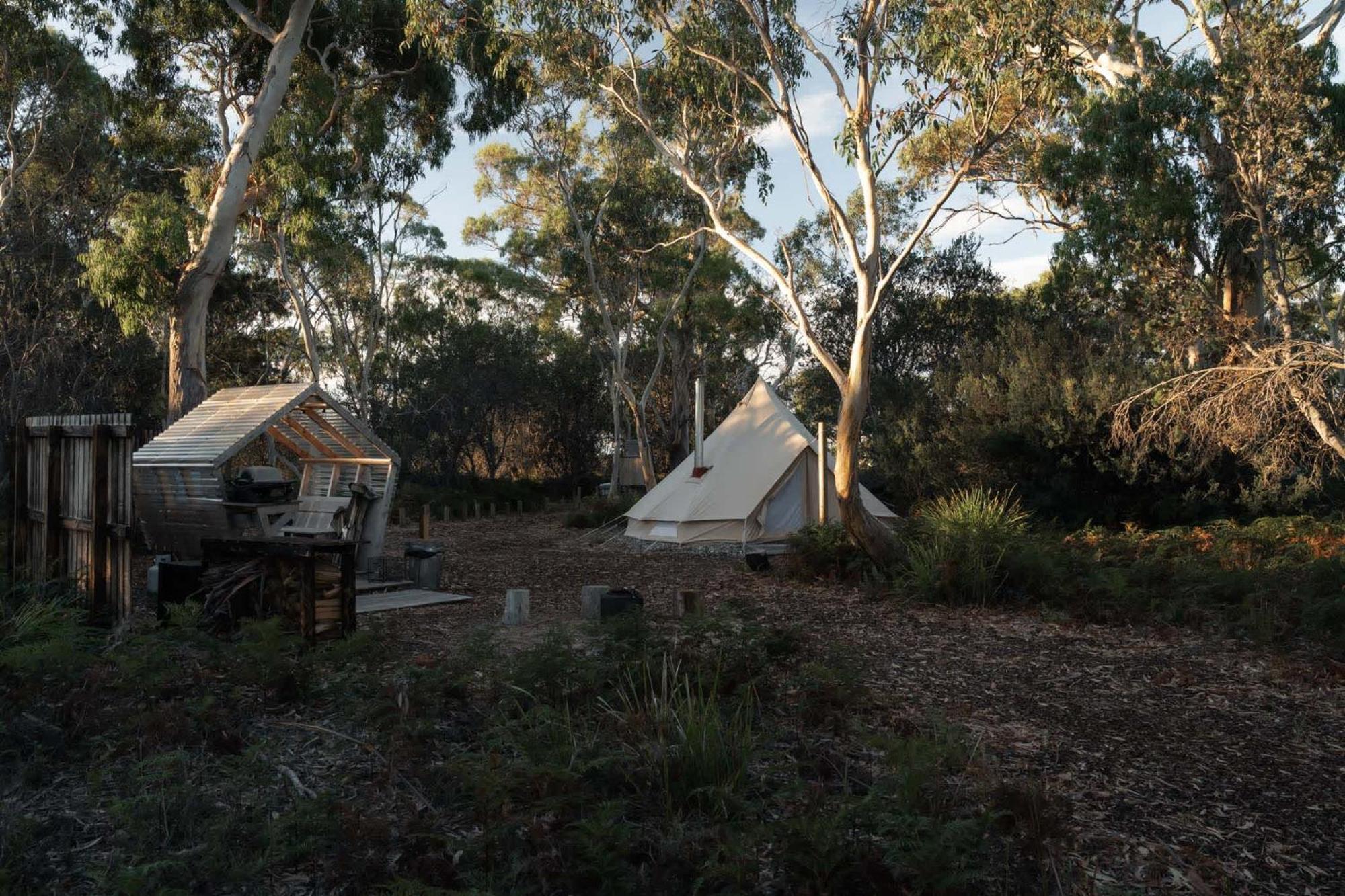 Hotel Numie - Freycinet Peninsula - Glamping - Heated - Waterfront Coles Bay Zewnętrze zdjęcie